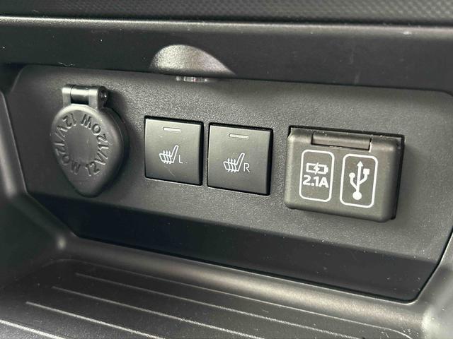 ロッキープレミアム　純正ナビ　ＥＴＣ車載器　クルーズコントロール保証１年間距離無制限付き　ＵＳＢ電源ソケット　ＥＴＣ　パノラマモニター　純正ナビゲーション　キーフリーシステム　アルミホイール　Ｂｌｕｅｔｏｏｔｈ接続　オートライト　ラゲージアンダートランク（東京都）の中古車