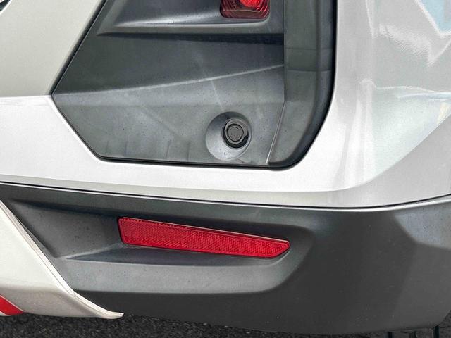 ロッキープレミアム　純正ナビ　ＥＴＣ車載器　クルーズコントロール保証１年間距離無制限付き　ＵＳＢ電源ソケット　ＥＴＣ　パノラマモニター　純正ナビゲーション　キーフリーシステム　アルミホイール　Ｂｌｕｅｔｏｏｔｈ接続　オートライト　ラゲージアンダートランク（東京都）の中古車
