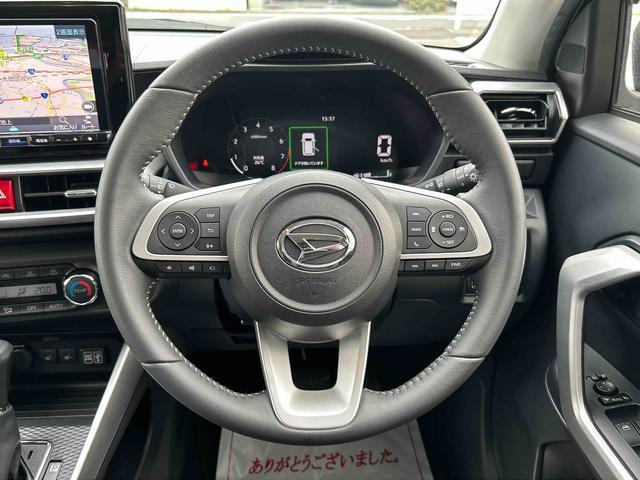 ロッキープレミアム　純正ナビ　ＥＴＣ車載器　クルーズコントロール保証１年間距離無制限付き　ＵＳＢ電源ソケット　ＥＴＣ　パノラマモニター　純正ナビゲーション　キーフリーシステム　アルミホイール　Ｂｌｕｅｔｏｏｔｈ接続　オートライト　ラゲージアンダートランク（東京都）の中古車