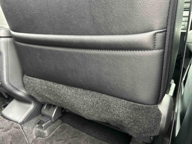 ロッキープレミアム　純正ナビ　ＥＴＣ車載器　クルーズコントロール保証１年間距離無制限付き　ＵＳＢ電源ソケット　ＥＴＣ　パノラマモニター　純正ナビゲーション　キーフリーシステム　アルミホイール　Ｂｌｕｅｔｏｏｔｈ接続　オートライト　ラゲージアンダートランク（東京都）の中古車