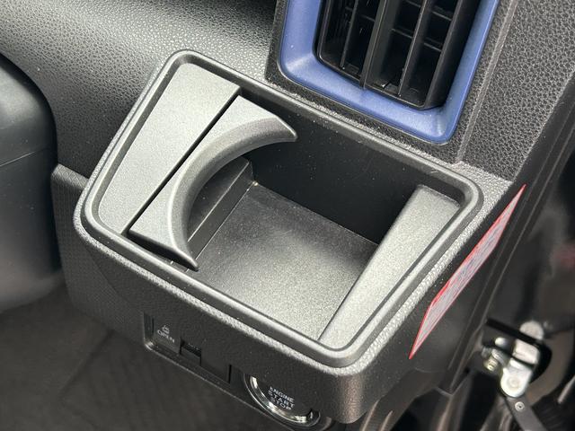 タントＸ　片側電動スライドドア　運転席ロングスライドシート保証　新車保証・まごころ保証　１年間・走行距離無制限付き　キーフリーシステム　片側電動スライドドア　運転席ロングスライドシート　ＬＥＤヘッドランプ　オートライト　オートハイビーム（東京都）の中古車