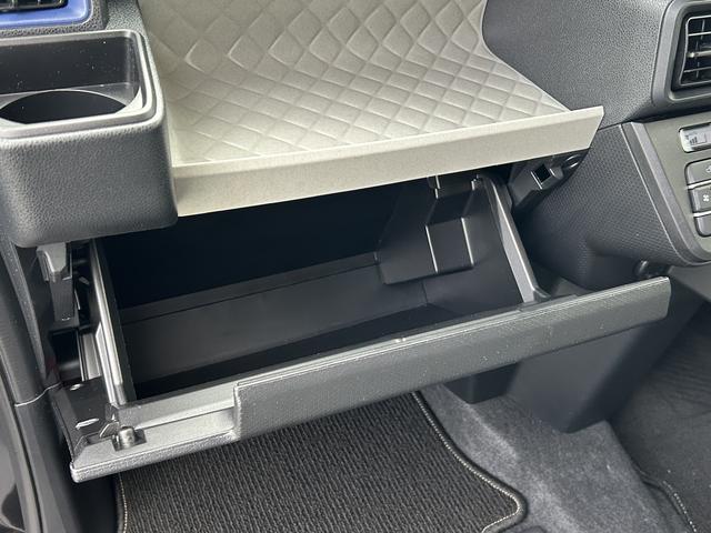 タントＸ　片側電動スライドドア　運転席ロングスライドシート保証　新車保証・まごころ保証　１年間・走行距離無制限付き　キーフリーシステム　片側電動スライドドア　運転席ロングスライドシート　ＬＥＤヘッドランプ　オートライト　オートハイビーム（東京都）の中古車