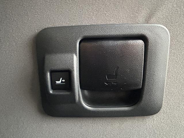 タントＸ　片側電動スライドドア　運転席ロングスライドシート保証　新車保証・まごころ保証　１年間・走行距離無制限付き　キーフリーシステム　片側電動スライドドア　運転席ロングスライドシート　ＬＥＤヘッドランプ　オートライト　オートハイビーム（東京都）の中古車