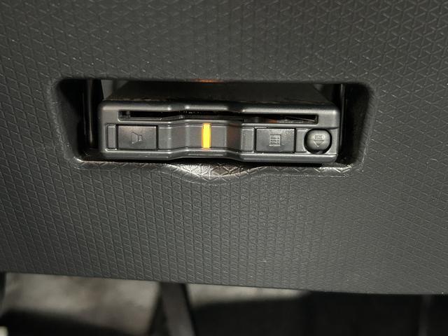 タントＸ　純正ナビ　ＥＴＣ車載器　ドライブレコーダー保証　新車保証・まごころ保証　１年間・走行距離無制限付き　純正７インチナビ　ドライブレコーダー　ＥＴＣ車載器　バックカメラ　片側電動スライドドア　前席シートヒーター　シートバックテーブル（東京都）の中古車