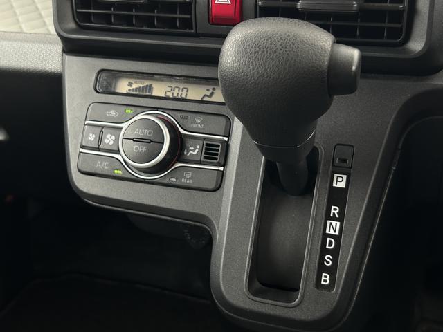 タントＸ　純正ナビ　ＥＴＣ車載器　ドライブレコーダー保証　新車保証・まごころ保証　１年間・走行距離無制限付き　純正７インチナビ　ドライブレコーダー　ＥＴＣ車載器　バックカメラ　片側電動スライドドア　前席シートヒーター　シートバックテーブル（東京都）の中古車