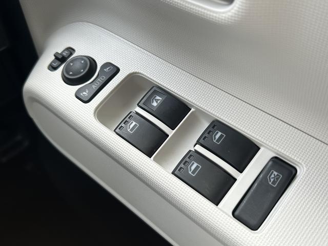 ムーヴキャンバスストライプスＧ　電動パーキングブレーキ　ＬＥＤヘッドランプ保証　新車保証・まごころ保証　１年間・走行距離無制限付き　前席シートヒーター　ＬＥＤヘッドランプ　ＬＥＤフォグランプ　オートライト　オートハイビーム　コーナーセンサー　電動パーキングブレーキ（東京都）の中古車