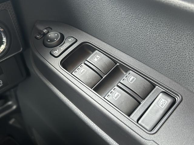 タントカスタムＸ　１０インチナビ　ＥＴＣ車載器　ドライブレコーダー保証　新車保証・まごころ保証　１年間・走行距離無制限付き　純正１０インチナビ　ＥＴＣ車載器　ドライブレコーダー　キーフリーシステム　両側電動スライドドア　オートライト（東京都）の中古車