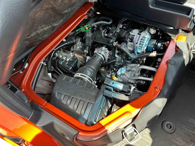ハイゼットカーゴデラックス　リヤベンチシート　キーレスエントリー保証　新車保証・まごころ保証　１年間・走行距離無制限付き　キーレスエントリー　リヤベンチシート　前席パワーウインドウ　コーナーセンサー　エアコン（東京都）の中古車