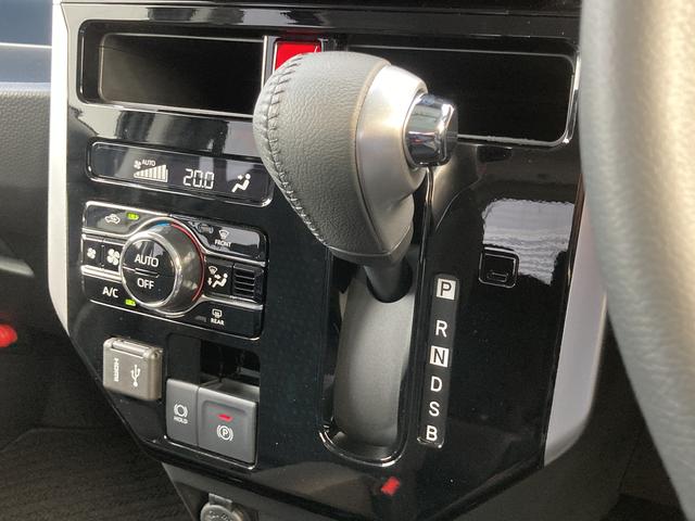 トールカスタムＧ　９インチディスプレイオーディオ　パノラマモニター保証　新車保証・まごころ保証　１年間・走行距離無制限付き　電動パーキングブレーキ　アダプティブクルーズコントロール　ＬＥＤヘッドランプ　アルミホイール　オートエアコン　オートライト（東京都）の中古車