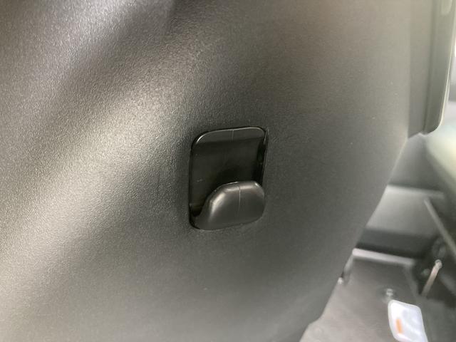 トールカスタムＧ　９インチディスプレイオーディオ　パノラマモニター保証　新車保証・まごころ保証　１年間・走行距離無制限付き　電動パーキングブレーキ　アダプティブクルーズコントロール　ＬＥＤヘッドランプ　アルミホイール　オートエアコン　オートライト（東京都）の中古車