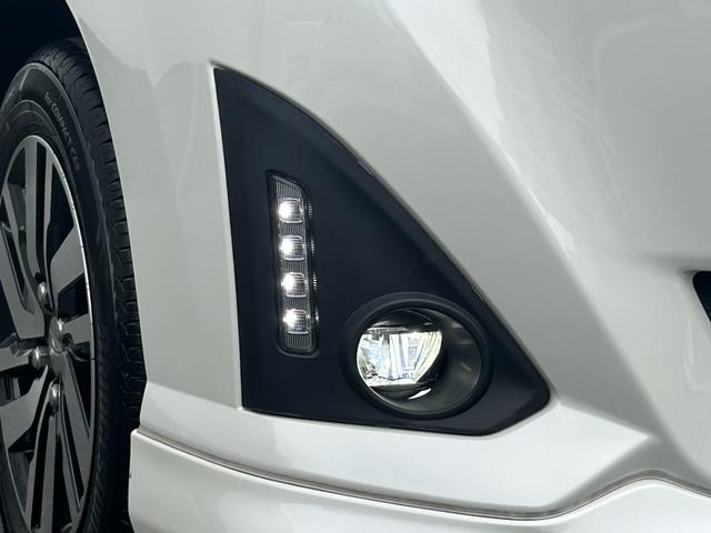 トールカスタムＧ　ＳＡII　後席モニター　純正ナビ　ＥＴＣ車載器保証　まごころ保証　１年間・走行距離無制限付き　純正ナビ　ＥＴＣ車載器　後席モニター　パノラマモニター　両側電動スライドドア　クルーズコントロール　キーフリーシステム　アイドリングストップ（東京都）の中古車