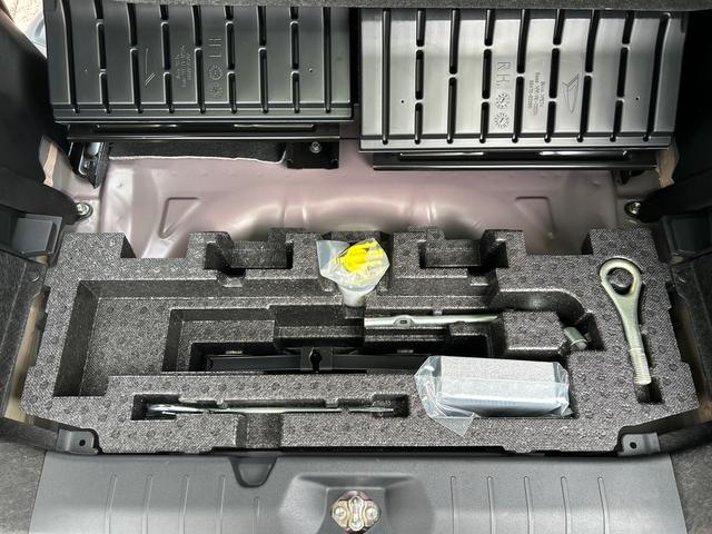 タントカスタムＸセレクション　ナビ　ＥＴＣ　ドライブレコーダー保証　まごころ保証　１年間・走行距離無制限付き　純正９インチナビ　ＥＴＣ車載器　ドライブレコーダー　両側電動スライドドア　オートライト　バックカメラ　運転席ロングスライドシート　ＬＥＤヘッドランプ（東京都）の中古車