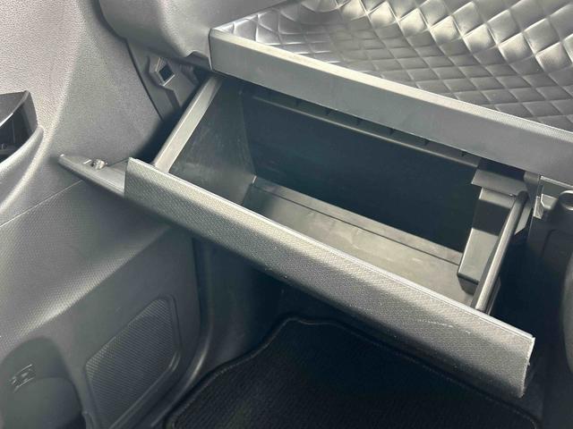 タントカスタムRS 純正ナビ ETC車載器 ドライブレコーダー保証 新車保証・まごころ保証 1年間・走行距離無制限付き 純正7インチナビ ETC車載器 パノラマモニター ドライブレコーダー 両側電動スライドドア 前席シートヒーター 電動パーキングブレーキ(東京都)の中古車