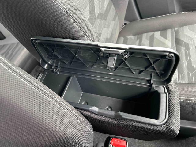 タフトＧターボ　ダーククロムベンチャー保証　新車保証・まごころ保証　１年間・走行距離無制限付き（東京都）の中古車