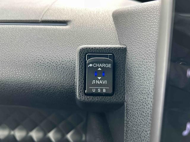 タントカスタムＲＳ保証　新車保証・まごころ保証　１年間・走行距離無制限付き（東京都）の中古車