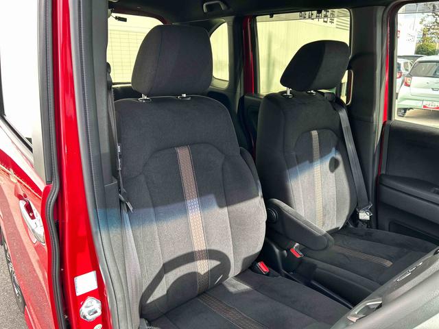 Ｎ−ＢＯＸカスタムＧ・ＥＸ保証　新車保証・まごころ保証　１年間・走行距離無制限付き（東京都）の中古車