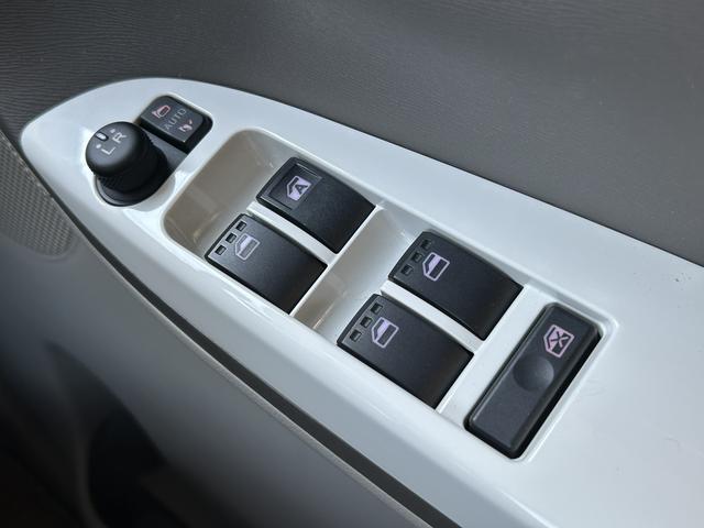 タントＸ　ホワイトアクセントＳＡIII保証　まごころ保証　１年間・走行距離無制限付き（東京都）の中古車