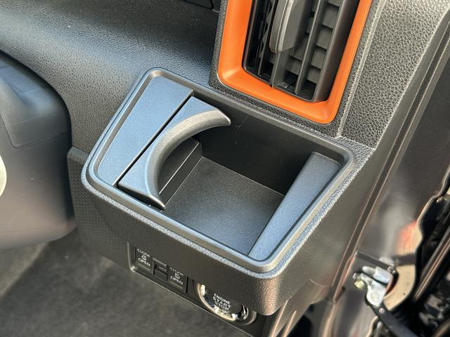 タントファンクロスリミテッド　届け出済み未使用車保証　新車保証・まごころ保証　１年間・走行距離無制限付き（東京都）の中古車