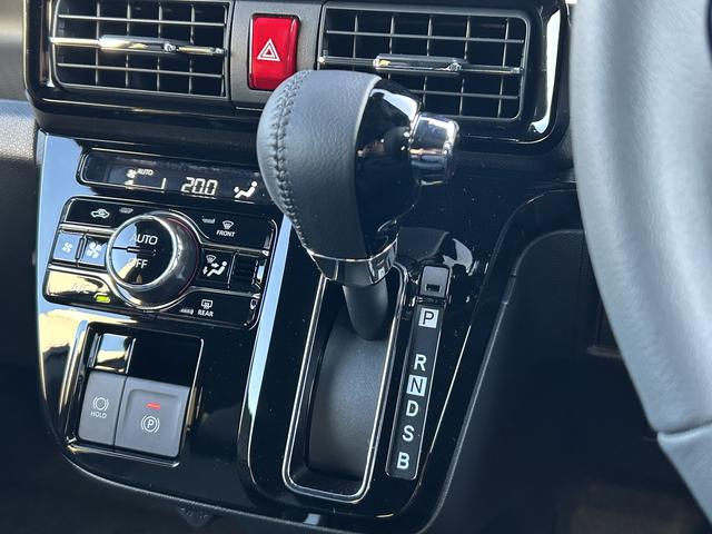 タントカスタムＲＳリミテッド　届け出済み未使用車保証　新車保証・まごころ保証　１年間・走行距離無制限付き（東京都）の中古車