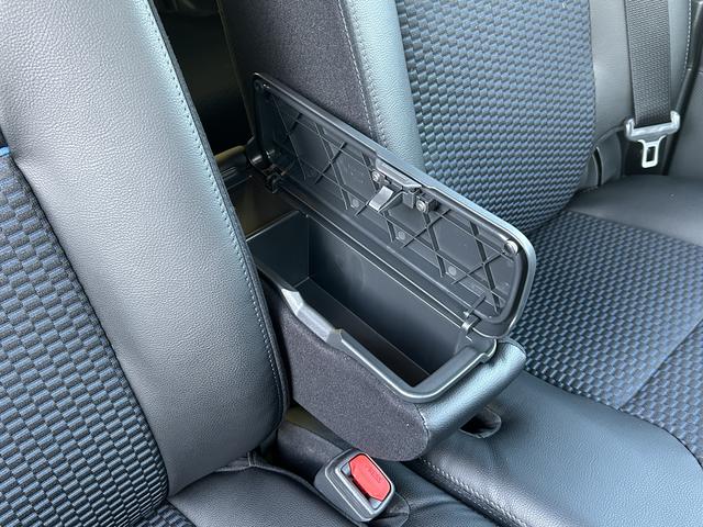 タントカスタムＲＳリミテッド　届け出済み未使用車保証　新車保証・まごころ保証　１年間・走行距離無制限付き（東京都）の中古車