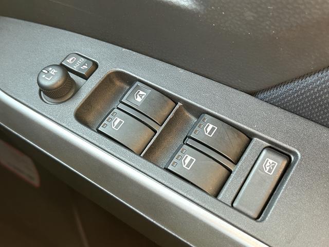 トールカスタムＧ　ターボ保証　まごころ保証　１年間・走行距離無制限付き（東京都）の中古車