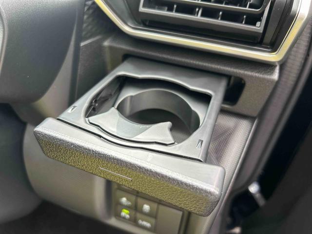 ロッキープレミアムG HEV保証 新車保証・まごころ保証 1年間・走行距離無制限付き・9インチナビ・パノラマカメラ・ドラレコ・ETC装備・LEDヘッドライト装備(東京都)の中古車