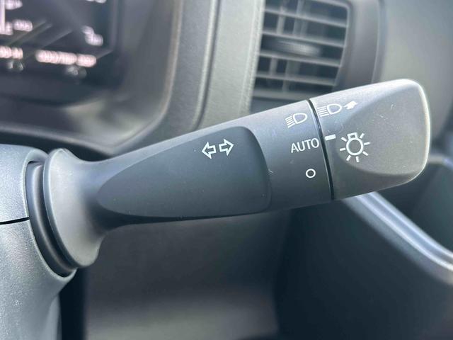 ハイゼットカーゴクルーズターボ　　届け出済み未使用車保証　新車保証・まごころ保証　１年間・走行距離無制限付き・届け出済み未使用車・スマートアシスト装備・両ドアスライドドア装備（東京都）の中古車