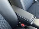 保証１年間距離無制限付き　純正ナビゲーション　ＥＴＣ車載器　ドライブレコーダー　ＵＳＢ電源ソケット　Ｂｌｕｅｔｏｏｔｈ接続　バックカメラ　運転席シートリフター　キーフリーシステム　シートヒーター（東京都）の中古車