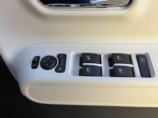 ムーヴキャンバスストライプスG 車検R9.6 LED 両側パワスラドア当社社用車UP 1年保証走行距離無制限 新車保証継承 車検R9.6 LEDヘッドライト 前後コーナーセンサー スマアシ 電動パーキングブレーキ 禁煙車 運転席助手席シートヒーター(埼玉県)の中古車