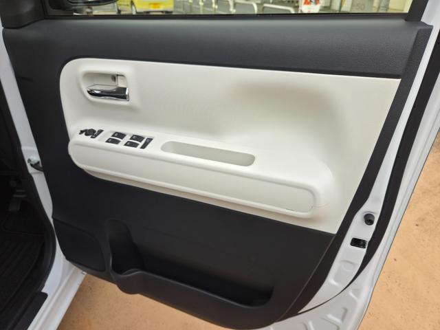 ムーヴキャンバスストライプスG 元試乗車 9型ディスプレイオーディオ車検R10.6 新車保障継承 1年保証走行距離無制限 LEDヘッドライト 両側パワスラドア プッシュスタートエンジン 9インチディスプレイオーディオ USB&HIDM スマホワイヤレス充電器(埼玉県)の中古車