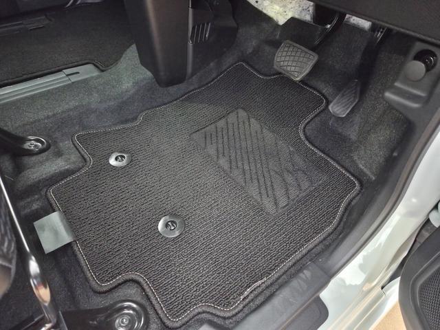 タントカスタムＲＳリミテッド　元試乗車　ターボ　純正ナビ　Ｂカメラ新車保障継承　１年保障継承走行距離無制限　純正ナビ　ＴＶ　ＤＶＤ　ＣＤ　ＢＴオーディオ　バックカメラ　ＬＥＤヘッドライト　両側パワスラドア　車検Ｒ１０．７　運転席助手席シートヒーター（埼玉県）の中古車