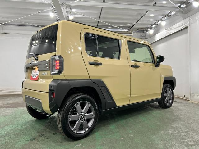 タフトG ダーククロムベンチャー 走行2360キロ/シートヒータ1年保証距離無制限 走行距離2360キロ 純正マット サイドエアバッグ LEDヘッドランプ アイドリングストップ シートヒーター オート格納式ドアミラー 電動パーキングブレーキ キーフリー(埼玉県)の中古車