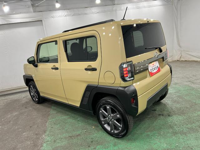 タフトG ダーククロムベンチャー 走行2360キロ/シートヒータ1年保証距離無制限 走行距離2360キロ 純正マット サイドエアバッグ LEDヘッドランプ アイドリングストップ シートヒーター オート格納式ドアミラー 電動パーキングブレーキ キーフリー(埼玉県)の中古車