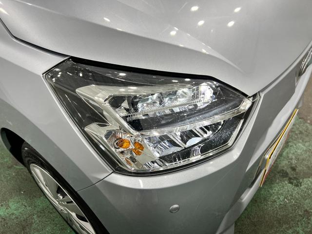 ミライースＸ　ＳＡIII　走行１１３４キロ／ＬＥＤヘッドライト一年保証・走行距離無制限　走行１１３４キロ　助手席エアバック　オートライト　オートマチックハイビーム　クリアランスソナー　アイドリングストップ（埼玉県）の中古車