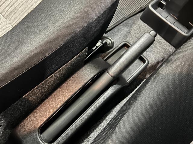 ミライースＸ　ＳＡIII　走行２６１９キロ／ＬＥＤヘッドライト一年保証・走行距離無制限　走行２６１９キロ　助手席エアバック　オートライト　オートマチックハイビーム　クリアランスソナー　アイドリングストップ（埼玉県）の中古車