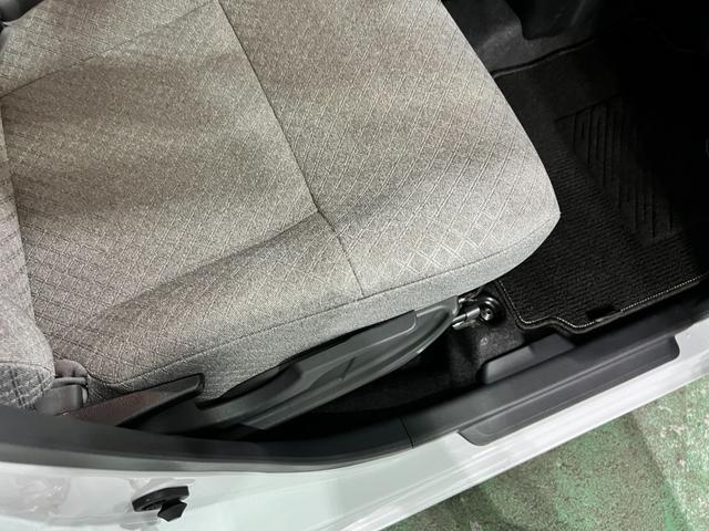 タントＸリミテッド　走行２０７９キロ／ＬＥＤヘッドランプ／マット１年保証距離無制限　走行距離２０７９キロ　純正マット　サイドエアバッグ　ＬＥＤヘッドランプ　アイドリングストップ　シートヒーター　両側電動スライドドア　オート格納式ドアミラー　電動パーキングブレーキ（埼玉県）の中古車
