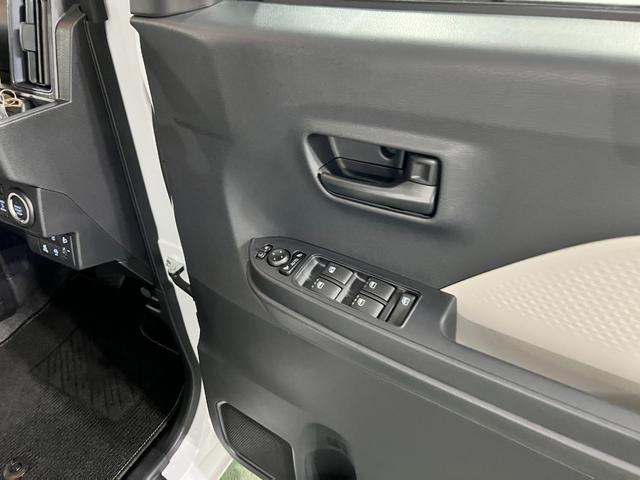 タントＸリミテッド　走行２０７９キロ／ＬＥＤヘッドランプ／マット１年保証距離無制限　走行距離２０７９キロ　純正マット　サイドエアバッグ　ＬＥＤヘッドランプ　アイドリングストップ　シートヒーター　両側電動スライドドア　オート格納式ドアミラー　電動パーキングブレーキ（埼玉県）の中古車