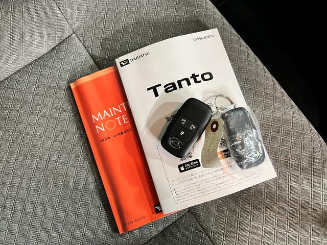 タントＸリミテッド　走行２０７９キロ／ＬＥＤヘッドランプ／マット１年保証距離無制限　走行距離２０７９キロ　純正マット　サイドエアバッグ　ＬＥＤヘッドランプ　アイドリングストップ　シートヒーター　両側電動スライドドア　オート格納式ドアミラー　電動パーキングブレーキ（埼玉県）の中古車
