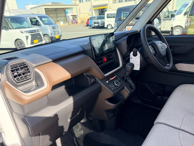 ムーヴＸ　走行１５０キロ／ディスプレイＯＤ／バックカメラ／試乗車１年保証・走行距離無制限　ディスプレイオーディオ　バックカメラ　サイドエアバック　クリアランスソナー　　オートライト　ＬＥＤヘッドライト　シートヒーター　片側電動スライドドア（埼玉県）の中古車