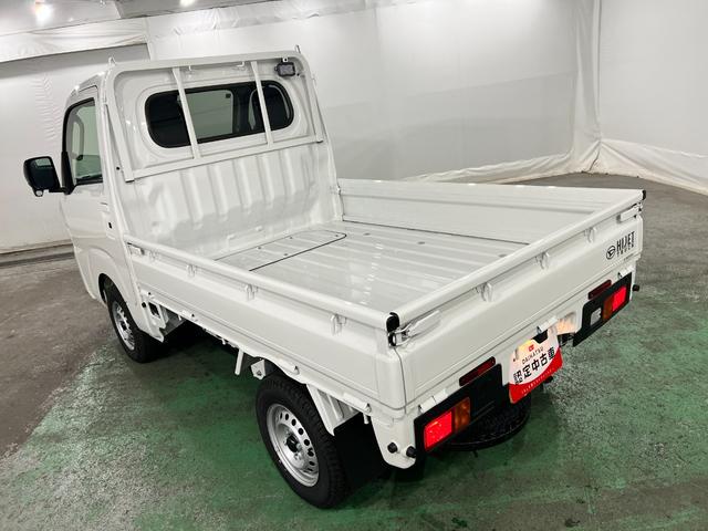 ハイゼットトラックEXT 4WD/MT車/走行6キロ/荷台作業灯/オートライト1年保証距離無制限 走行距離6キロ 助手席エアバック クリアランスソナー オートマチックハイビーム オートライト アイドリングストップ 荷台作業灯(埼玉県)の中古車