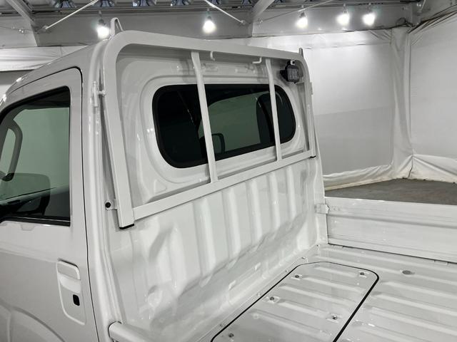 ハイゼットトラックEXT 4WD/MT車/走行6キロ/荷台作業灯/オートライト1年保証距離無制限 走行距離6キロ 助手席エアバック クリアランスソナー オートマチックハイビーム オートライト アイドリングストップ 荷台作業灯(埼玉県)の中古車
