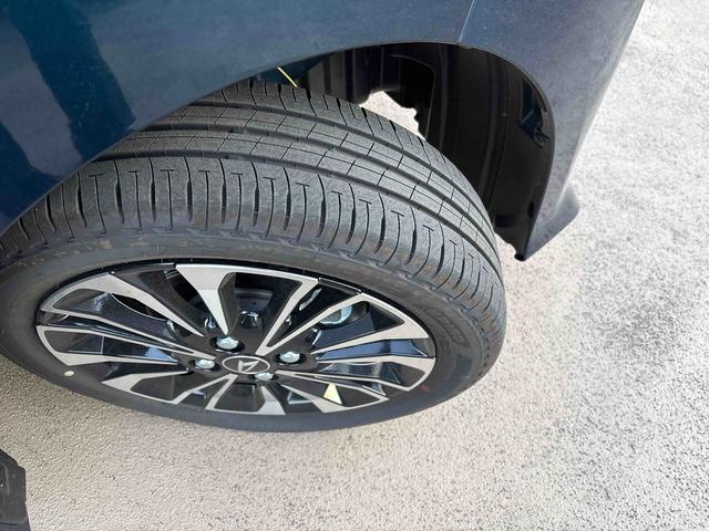 タントカスタムRS 純正品ナビ付純正ナビ パノラマモニター付き 走行距離126キロ デモカーアップ 1年距離無制限保障(東京都)の中古車