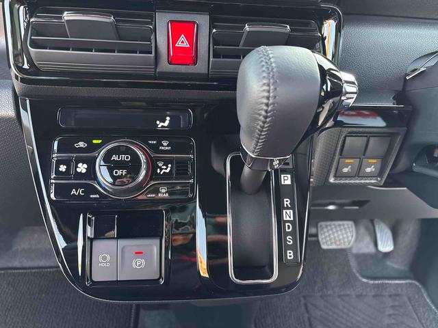 タントカスタムRS 純正品ナビ付純正ナビ パノラマモニター付き 走行距離126キロ デモカーアップ 1年距離無制限保障(東京都)の中古車