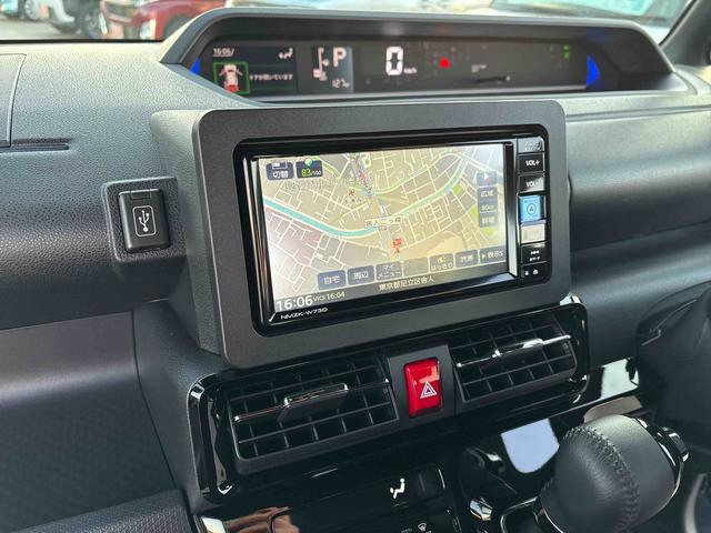 タントカスタムRS 純正品ナビ付純正ナビ パノラマモニター付き 走行距離126キロ デモカーアップ 1年距離無制限保障(東京都)の中古車