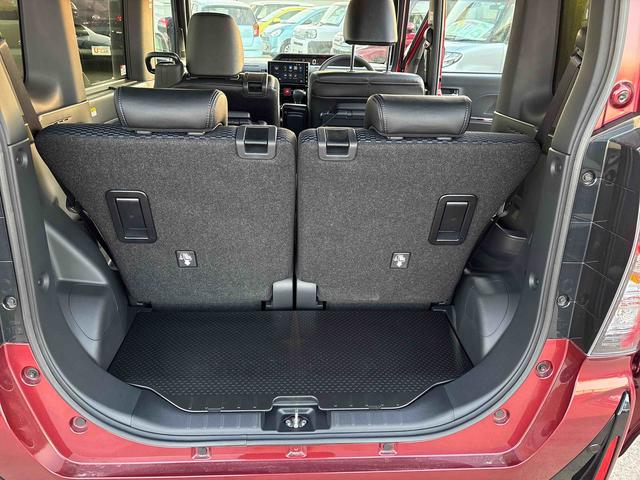 タントカスタムX 9インチディスプレイオーディオ付走行距離 4955キロ 9インチディスプレイオーディオ付 バックカメラ 両側電動スライドドア デモカーアップ 一年保証・走行距離無制限(東京都)の中古車