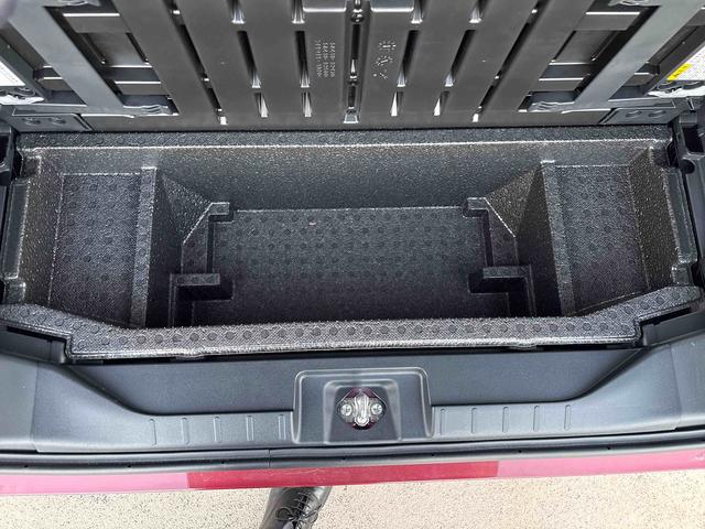 タントカスタムX 9インチディスプレイオーディオ付走行距離 4955キロ 9インチディスプレイオーディオ付 バックカメラ 両側電動スライドドア デモカーアップ 一年保証・走行距離無制限(東京都)の中古車