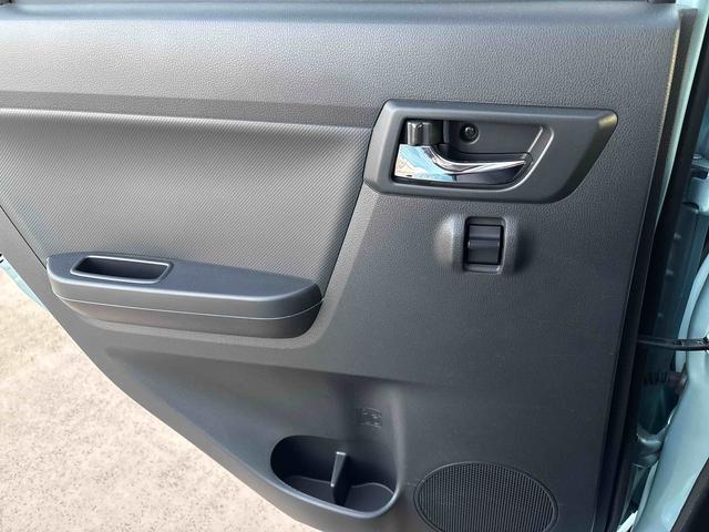 ミライースX SAIII LEDヘッドランプ走行1,544キロ 助手席エアバッグ クリアランスソナー オートマチックハイビーム オートライト アイドリングストップ 一年保証・走行距離無制限(東京都)の中古車