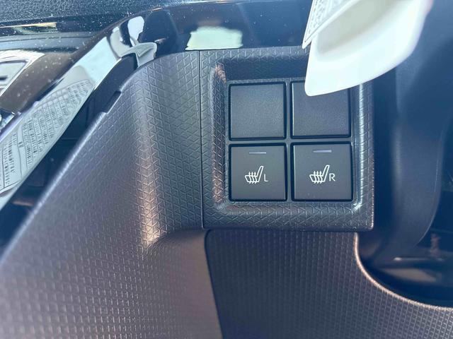 タントカスタムＸ　両側電動スライドドアデモカーＵＰ　両側電動スライドドア　ＬＥＤヘッドランプ　ヒートシーター　走行距離７３０キロ　１年距離無制限まごころ保証　両側電動スライドドア（東京都）の中古車