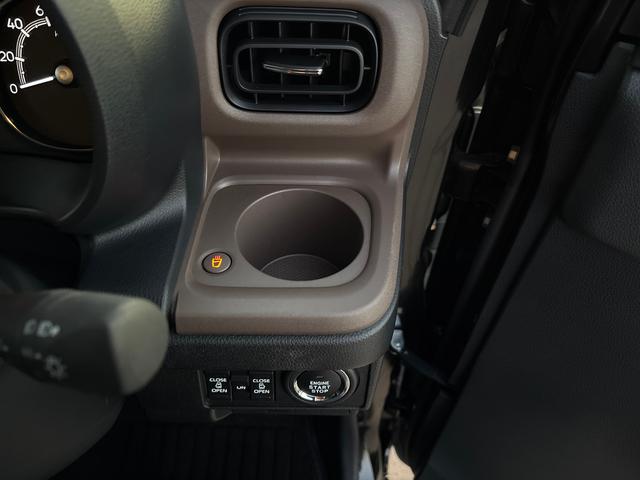 ムーヴキャンバスセオリーＧターボ　９インチディスプレイオーディオ付両側電動スライドドア　９インチディスプレイオーディオパノラマモニター付き　ＬＥＤヘッドランプ　デモカーＵＰ　走行距離７９０キロ　１年保証・距離無制限（東京都）の中古車