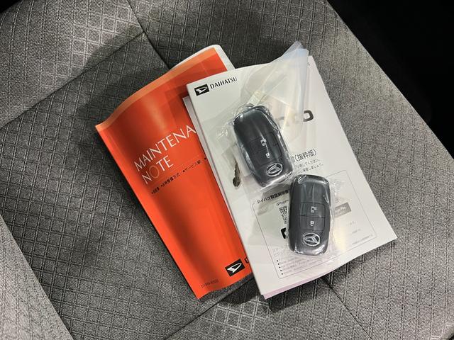 タントX 走行5キロ/LEDヘッドランプ/片側電動スライドドア1年保証距離無制限 走行距離5キロ サイドエアバッグ LEDヘッドランプ アイドリングストップ シートヒーター 片側電動スライドドア オート格納式ドアミラー 電動パーキングブレーキ(東京都)の中古車